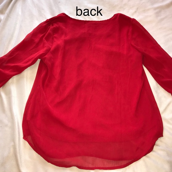 🍒3 for $12 - Suzy Shier Red Top - Picture 6 of 6